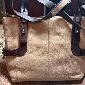 Francesco Biasia Beige Leather Shoulder Bag with Dark Brown Straps
